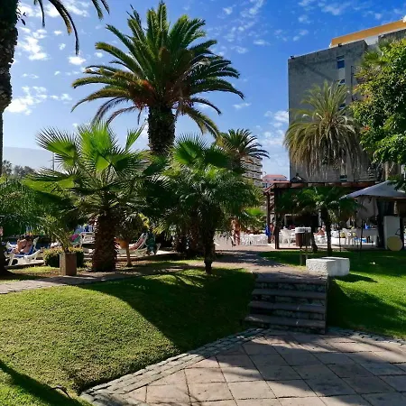 In 4 Star 24h Great Views, Wifi, Pool, Tenis, Buffet, Bar, Animation 푸에르토 드 라 크루즈