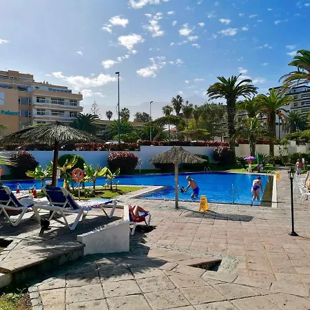 In 4 Star 24h Great Views, Wifi, Pool, Tenis, Buffet, Bar, Animation 아파트 *